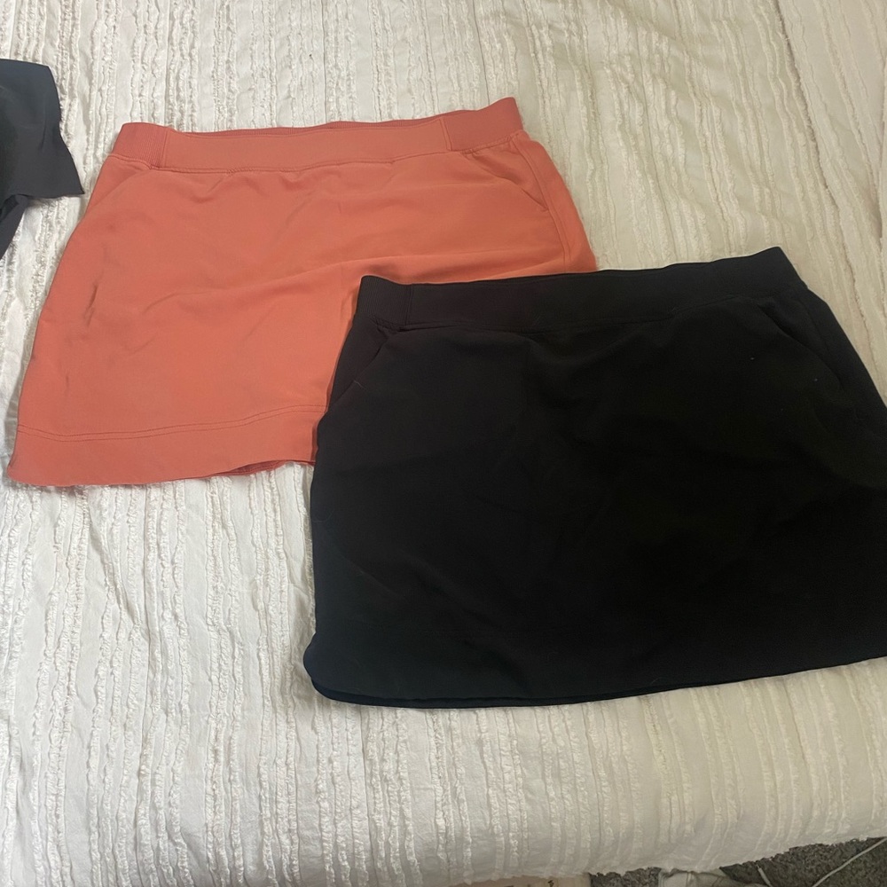 32 Degrees Coral and Black Skirt Set